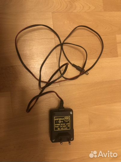 Блок питания для гитарных эффектов