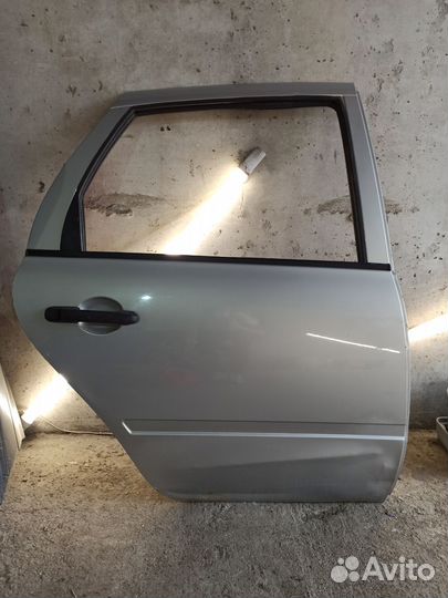 Дверь LADA kalina