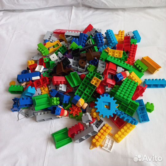 Конструктор Bauer несколько наборов