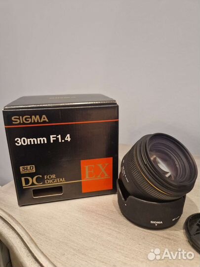 Объектив Sigma 30mm f 1.4 for Nikon