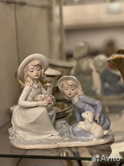 Фарфоровые статуэтки