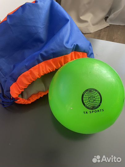 Гимнастический мяч