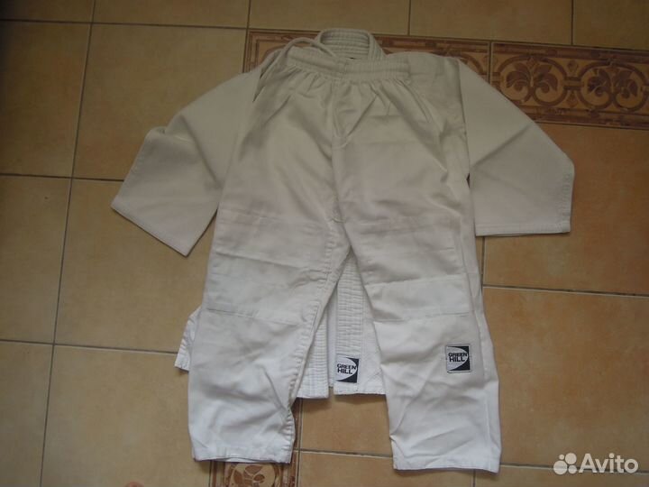 Продам детское кимоно Green Hill