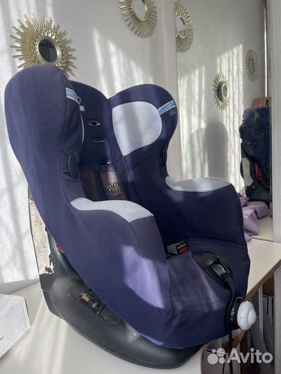 Кресло детское Bebe confort Iseos Isofix 9-18