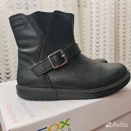 Ботинки для девочки