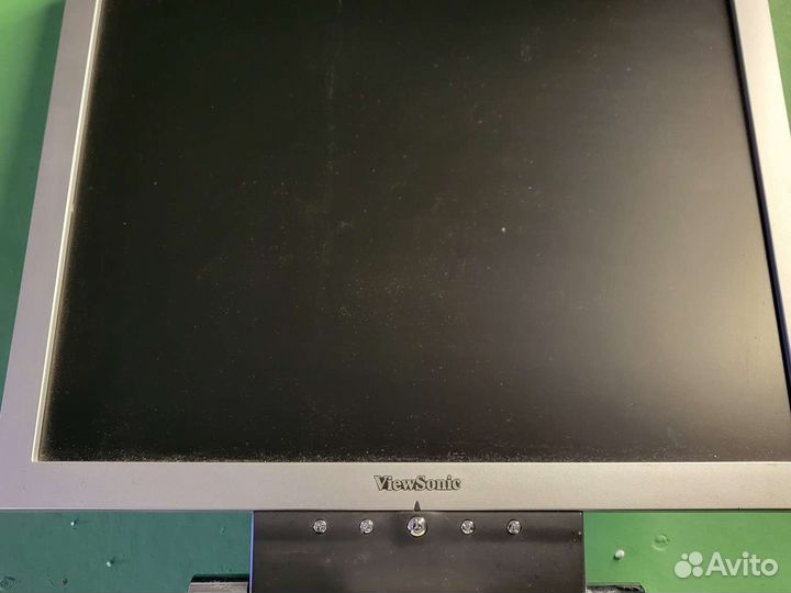 Монитор viewsonic 17 va702