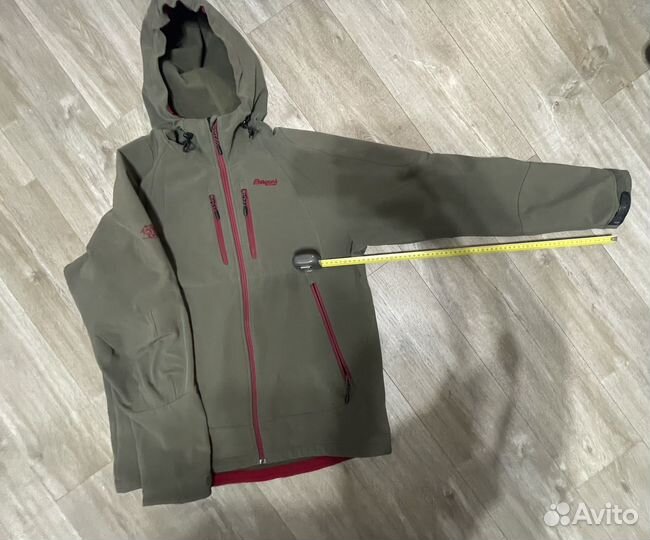 Куртка Bergans softshell