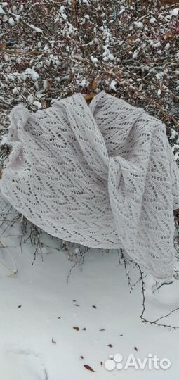 Вязаный палантин