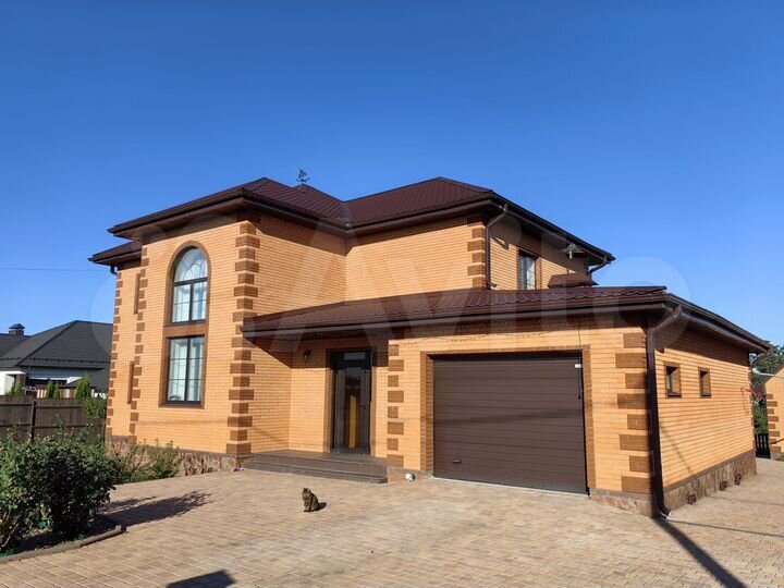 Дом 200 м² на участке 27 сот.