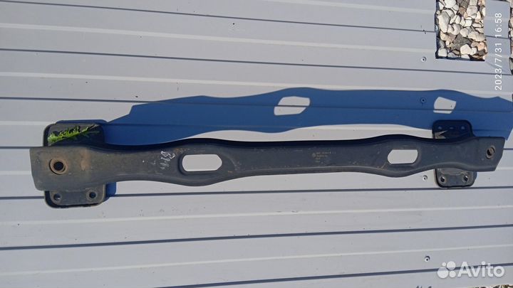 Усилитель заднего бампера BMW X5 E70