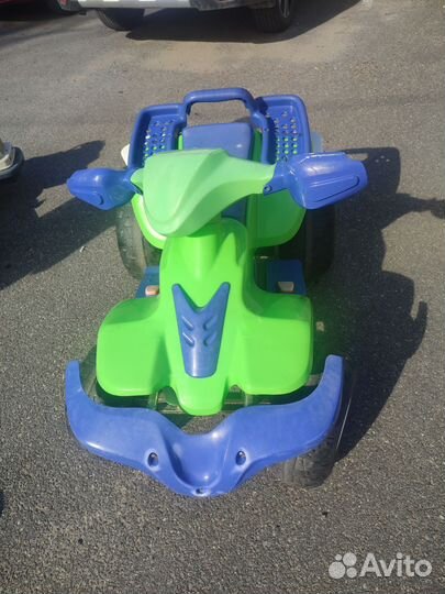 Детский квадроцикл на аккумуляторе