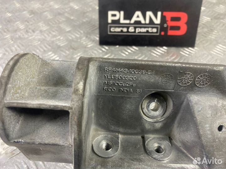 Кронштейн генератора Land Rover Range Rover Sport