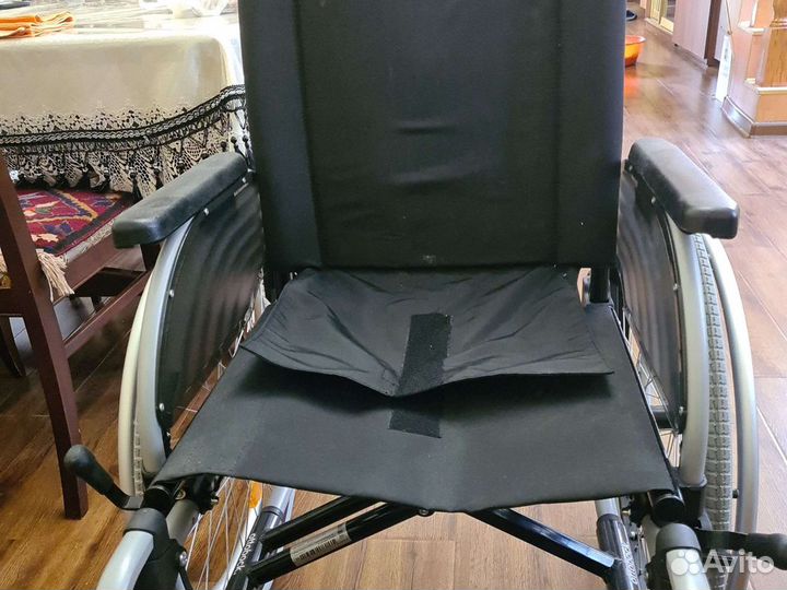 Инвалидная коляска активного типа