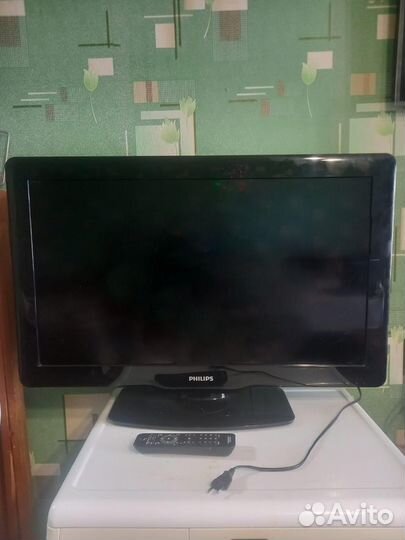 Телевизор Philips 32PFL3605