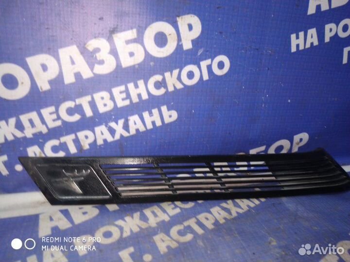 Накладка задней стойки Газ Волга 3110 седан 406