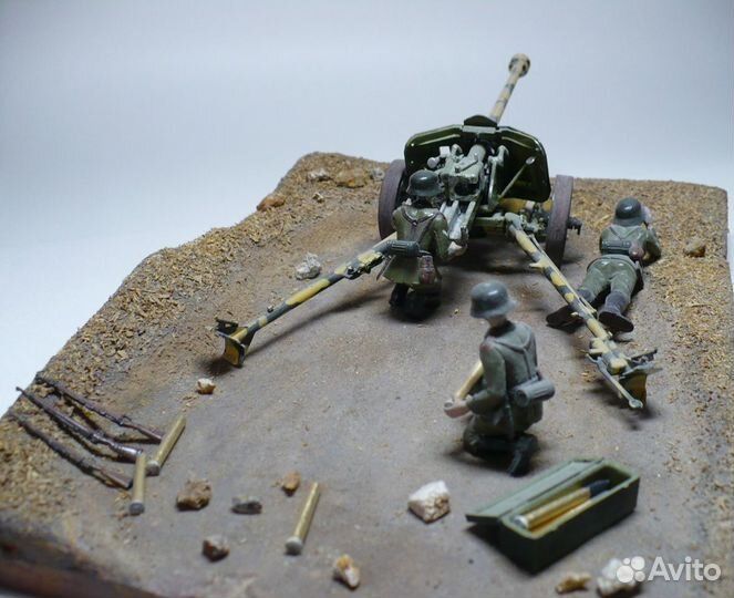 Диорамы и модели