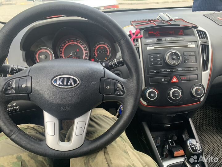 Kia Ceed 1.6 МТ, 2012, 240 000 км