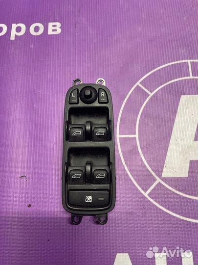 Блок управления стеклами передний левый Volvo S40