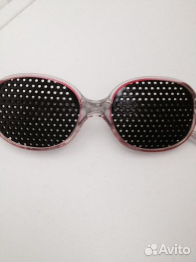 Продам детские высокоточные дырчатые очки
