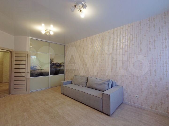 2-к. квартира, 76,8 м², 1/16 эт.