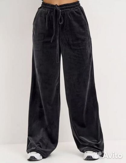 Костюм женский