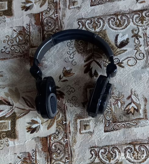 Беспроводные наушники