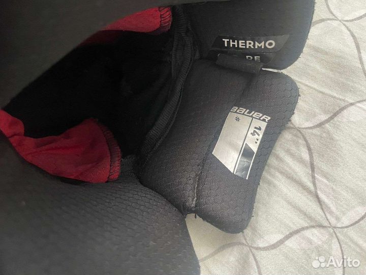 Перчатки хоккейные размер 14 bauer