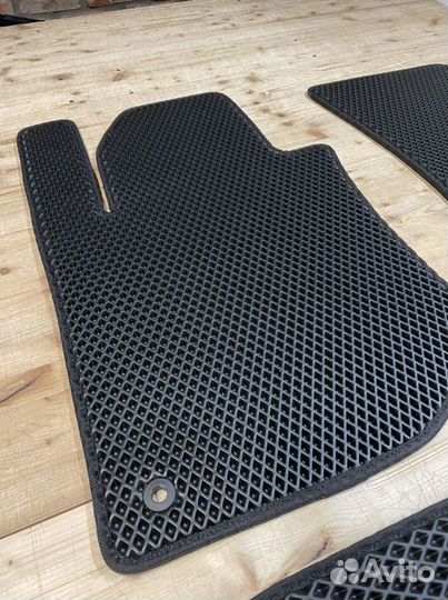 Автоковрики для Citroen C1 2005-2014