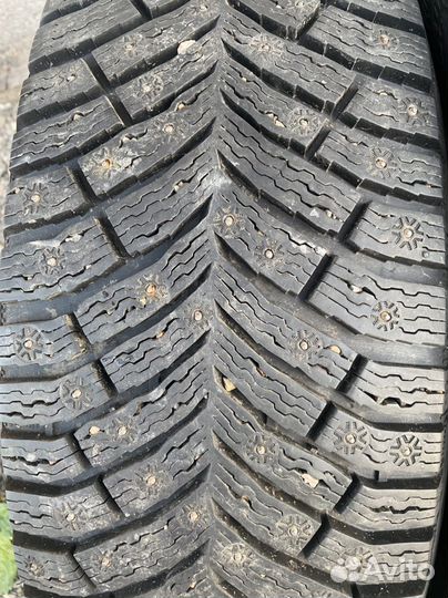 Michelin X-Ice North 4 SUV 225/65 R17 95N