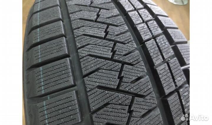 Triangle PL02 225/55 R19