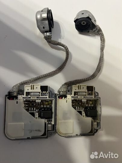 Блок розжига ксенона toyota camry 40