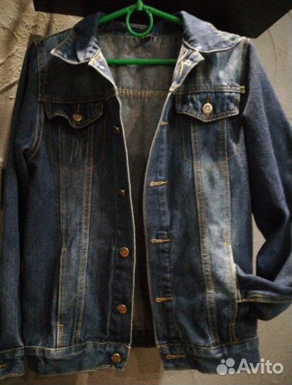 Джинсовая рубашка