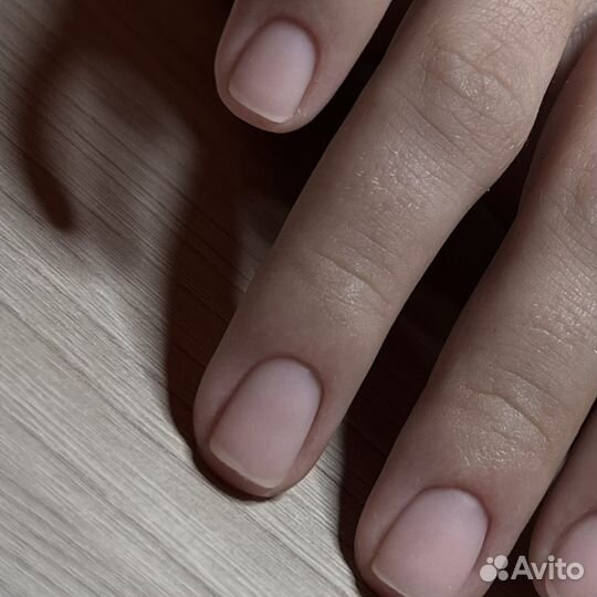 Маникюр педикюр