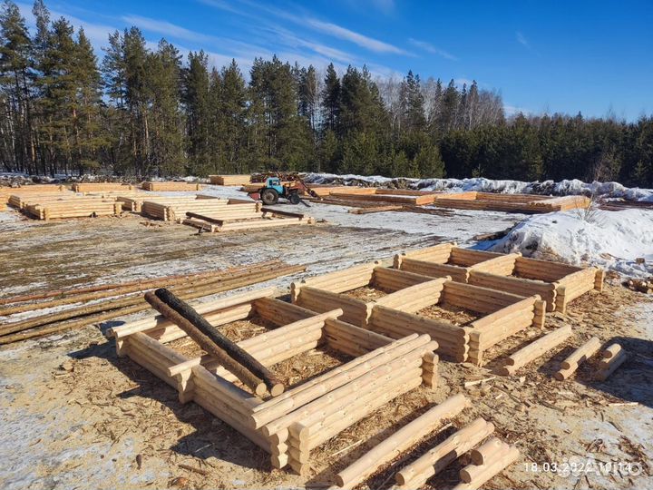 Сруба сосновые