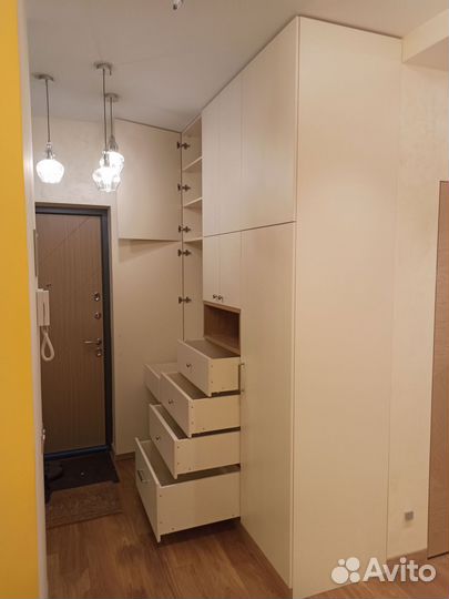 Шкаф распашной / Бесплатный замер