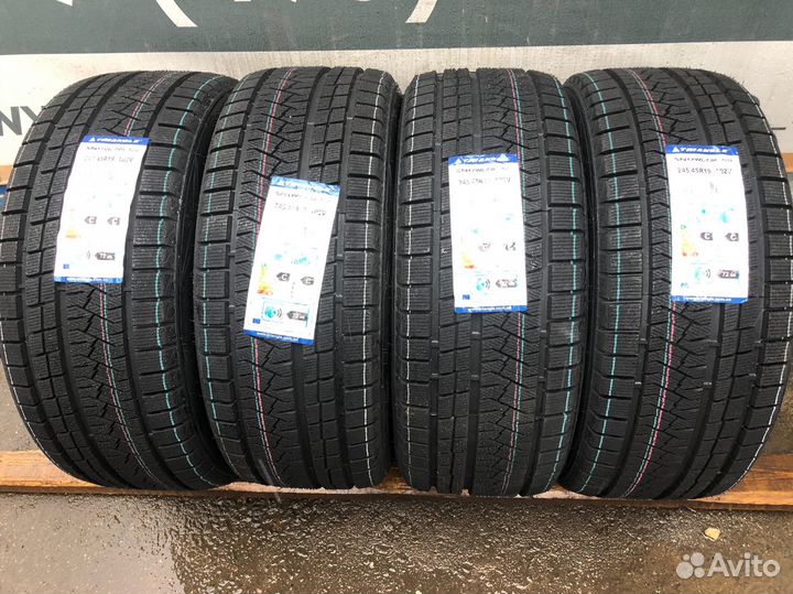 Triangle PL02 245/45 R19 102V