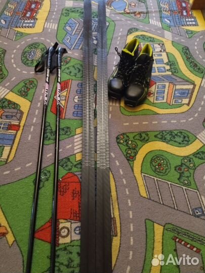 Беговые лыжи