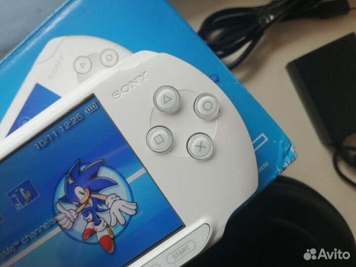 Sony PSP комплект (много игр)