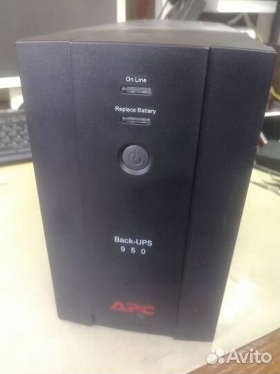Ибп APC BX950UI