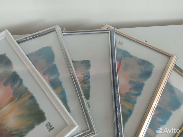 Рамки для фото и картин
