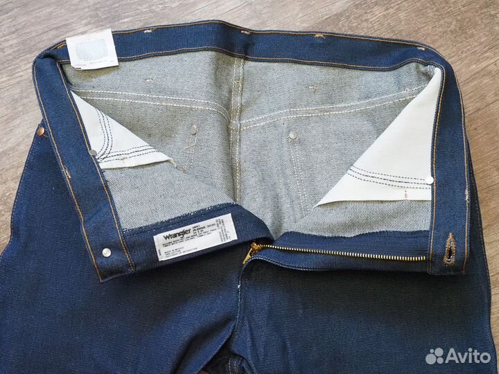 Джинсы Wrangler 13MWZ жесткие новые 34х34