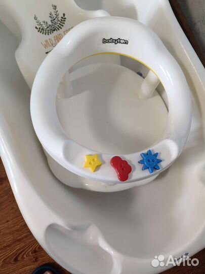 Ванночка для купания с горкой