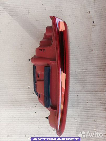 Фонарь в крышку багажника Hyundai Santa Fe 4