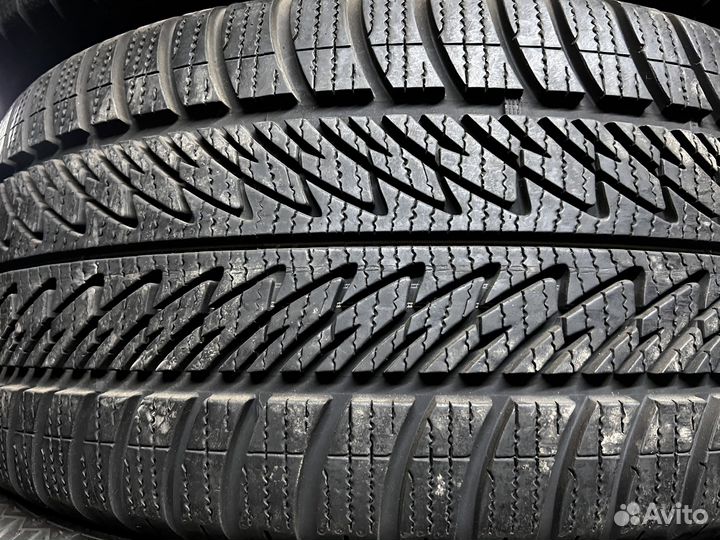 Goodyear UltraGrip 285/45 R20