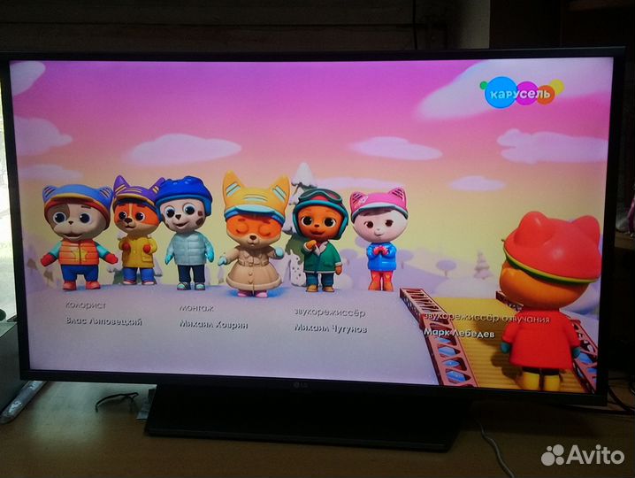 Телевизор LG смарт тв