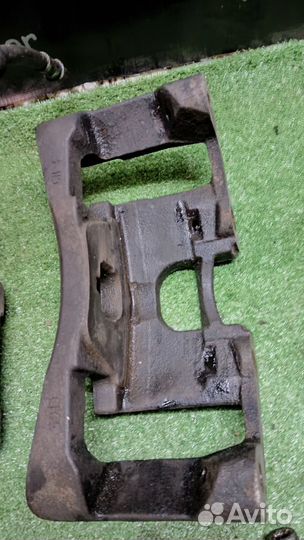 Суппорта тормозные передние ауди а4б7 комплект