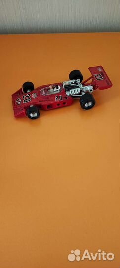 Машинка гоночный болид Формула 1
