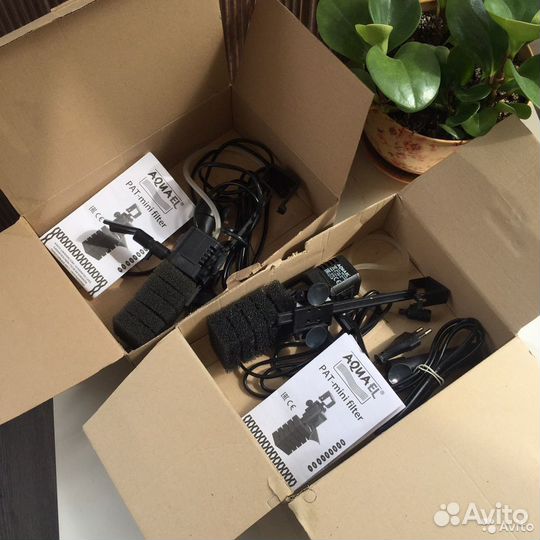 Фильтры, компрессор, коряга, декор для аквариума