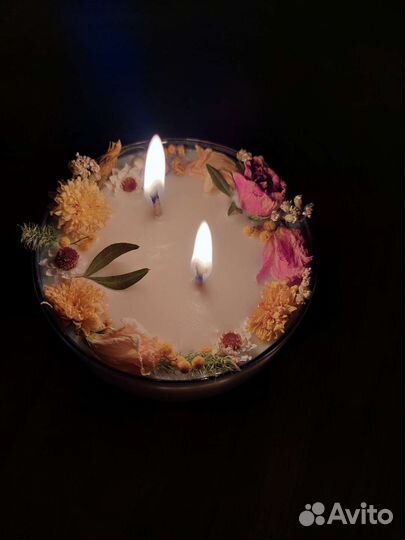 Свеча с посланием пожеланием