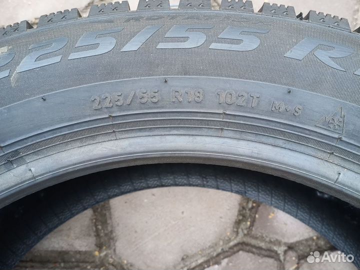 Pirelli Ice Zero 2 225/55 R18 102